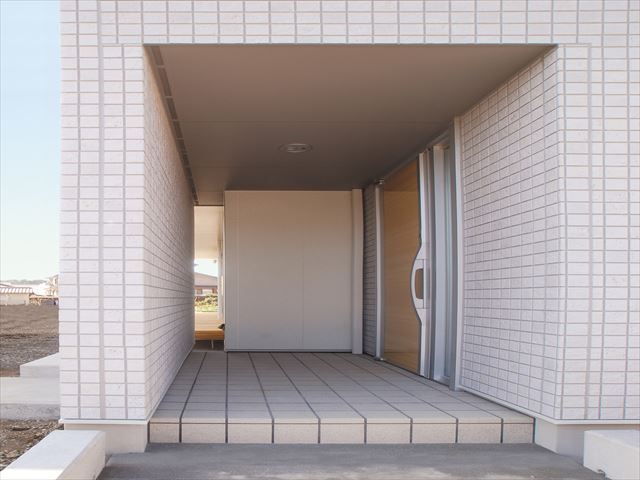 追求されたシンプルさ「シンフォニー」
